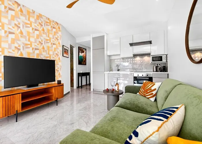 Elegant Au Palais Borrigo A 50 M Du Апартаменти *